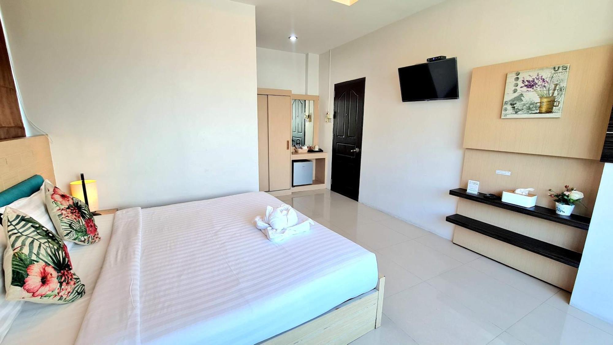 Samed Port View Aparthotel Koh Samet Exterior foto