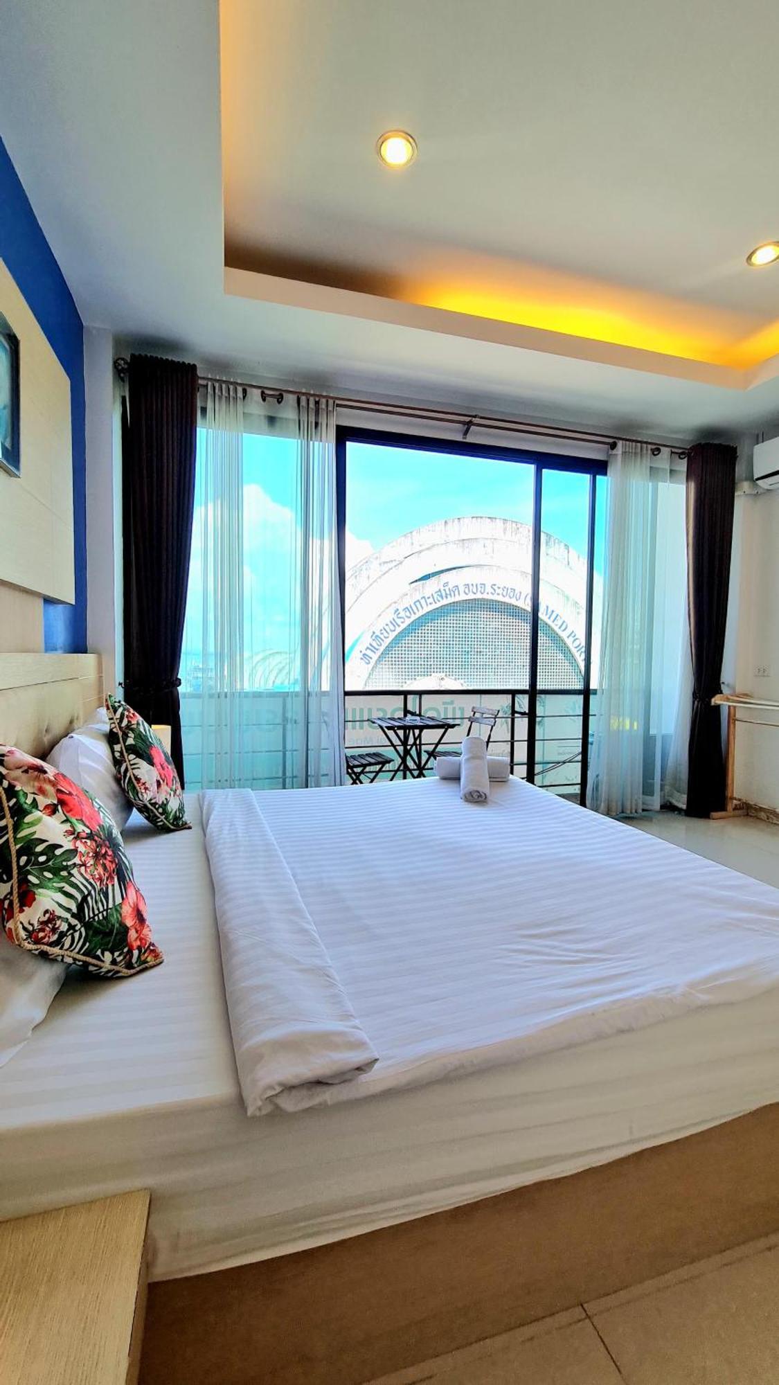 Samed Port View Aparthotel Koh Samet Exterior foto